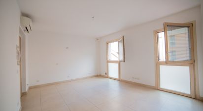 Apartment 0 rooms of 65 m² in Jesi (60035)