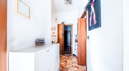 Appartamento 5 locali di 65 m² a Sant'Olcese (16010)