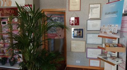 Negozio / locale commerciale di 100 m² in Morrovalle (62010)