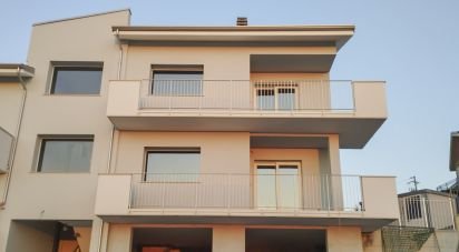 Block of flats 4 rooms of 136 m² in Castelfidardo (60022)