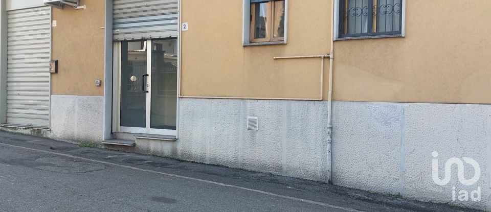 Negozio / locale commerciale di 24 m² in Paderno Dugnano (20037)