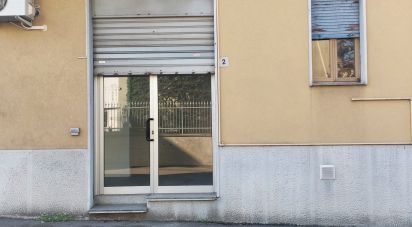 Negozio / locale commerciale di 24 m² in Paderno Dugnano (20037)