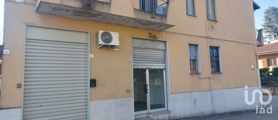 Negozio / locale commerciale di 24 m² in Paderno Dugnano (20037)