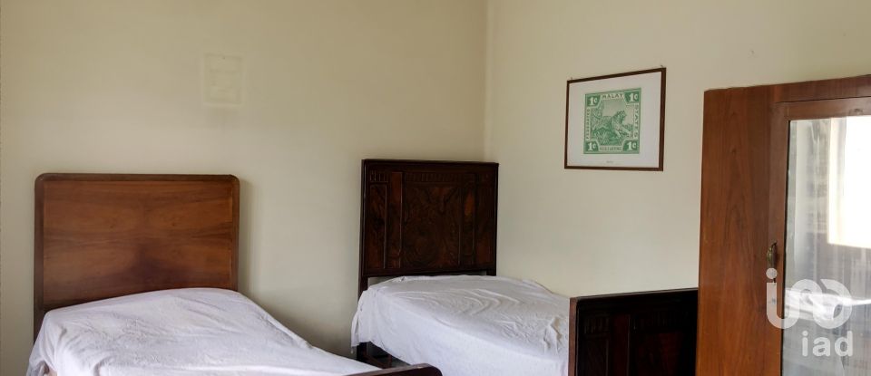 Appartamento 7 locali di 130 m² a Cagli (61043)