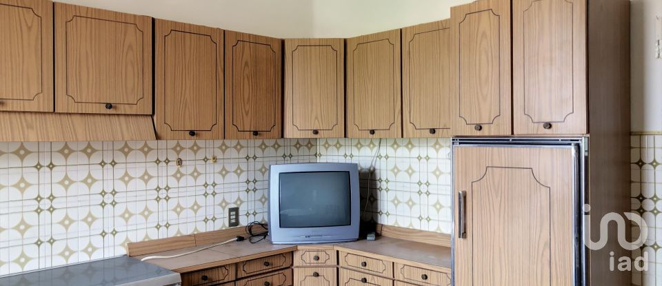 Appartamento 7 locali di 130 m² a Cagli (61043)