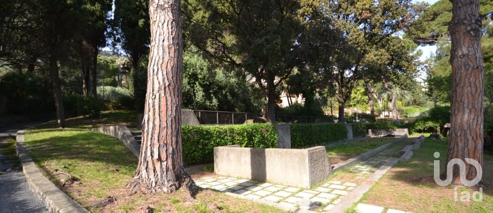 Immobile di prestigio 3 locali di 70 m² a Genova (16167)