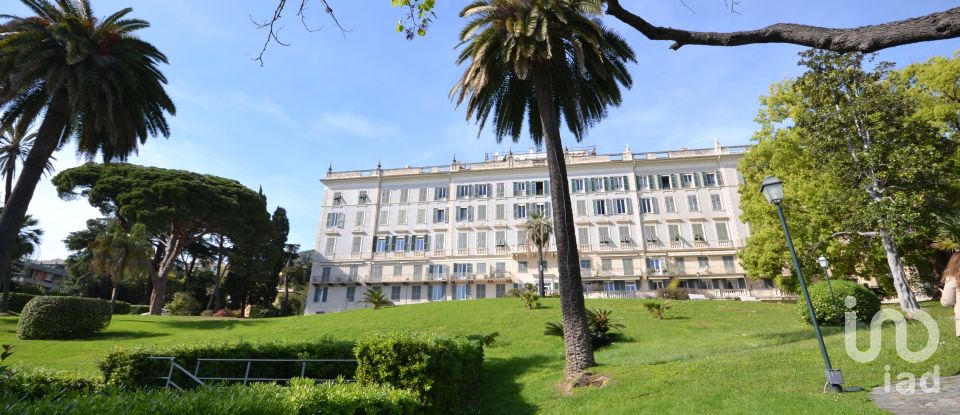 Immobile di prestigio 3 locali di 70 m² a Genova (16167)