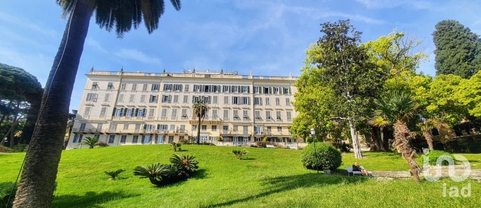 Immobile di prestigio 3 locali di 70 m² a Genova (16167)