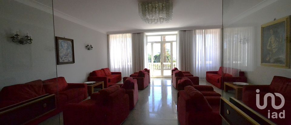 Immobile di prestigio 3 locali di 70 m² a Genova (16167)