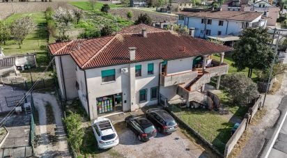 House 6 rooms of 273 m² in Rovigo (45100)