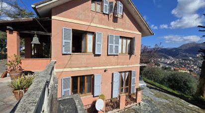 Casa indipendente 20 locali di 550 m² in Genova (16161)