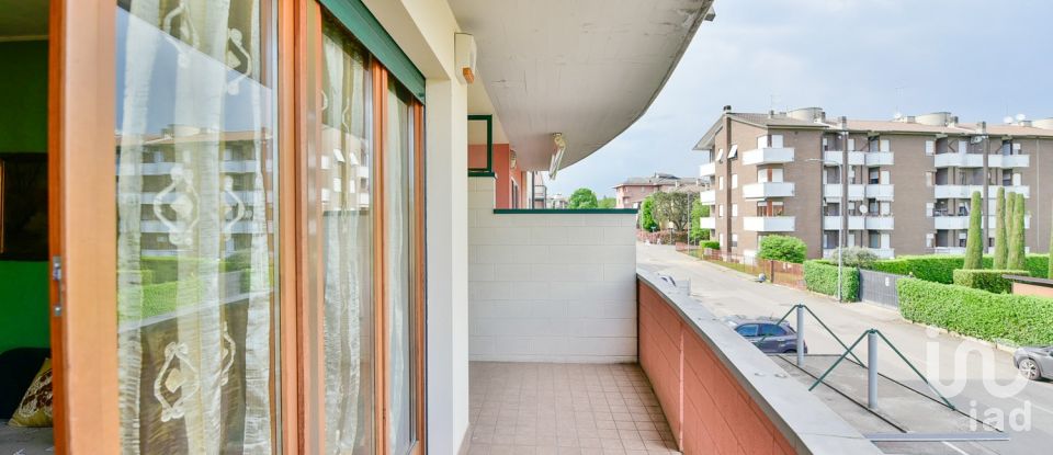 Three-room apartment of 92 m² in Meda (20821)