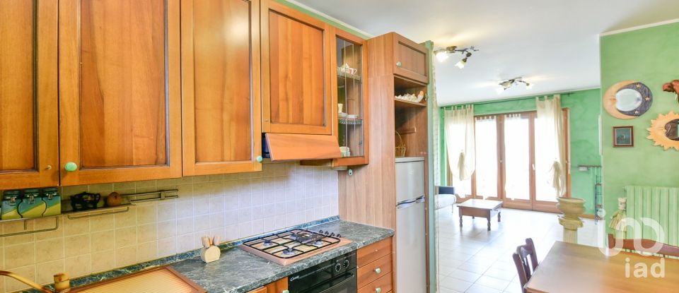 Three-room apartment of 92 m² in Meda (20821)