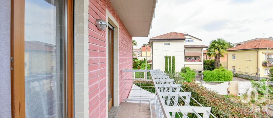 Three-room apartment of 92 m² in Meda (20821)