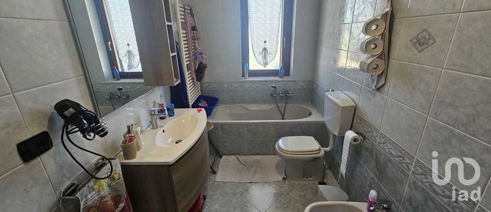 Quadrilocale di 95 m² a Ciriè (10073)