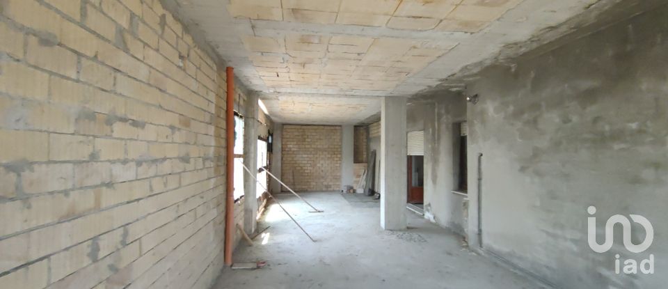 Appartamento 5 locali di 138 m² a Altidona (63824)