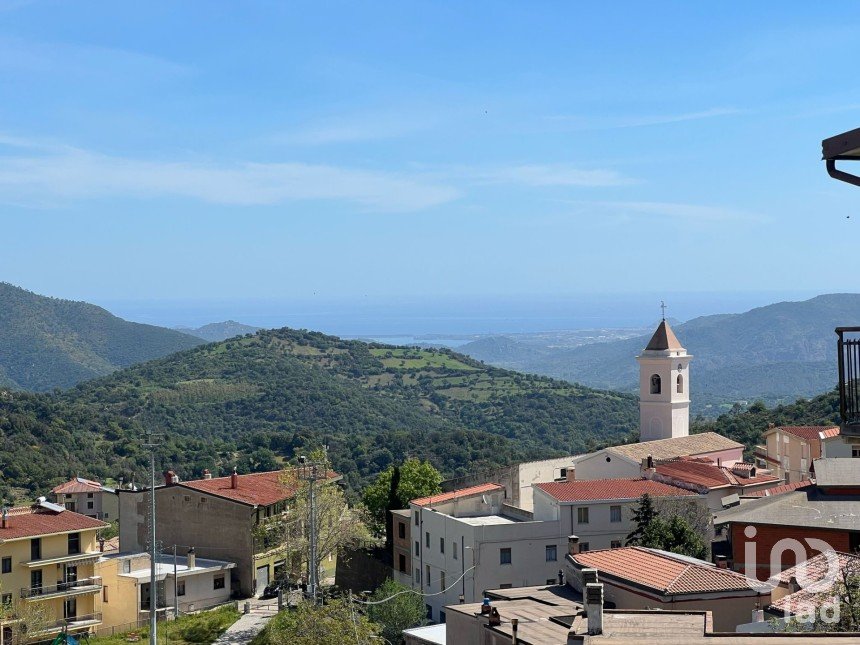 Apartment 0 rooms of 185 m² in Ilbono (08040)