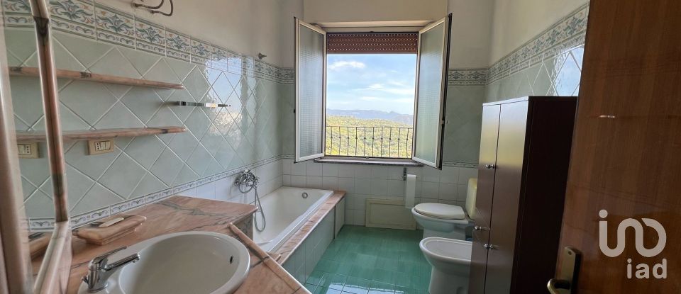 Apartment 0 rooms of 185 m² in Ilbono (08040)