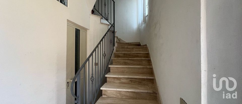 Apartment 0 rooms of 185 m² in Ilbono (08040)