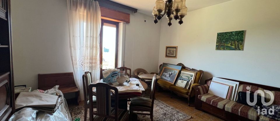 Apartment 0 rooms of 185 m² in Ilbono (08040)