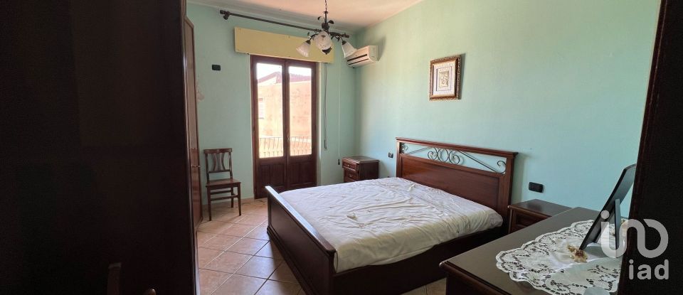 Apartment 0 rooms of 185 m² in Ilbono (08040)