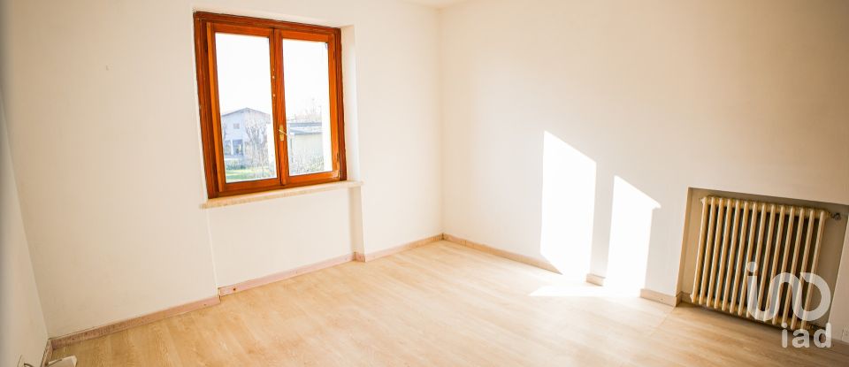 Casa indipendente 12 locali di 274 m² in Guidizzolo (46040)