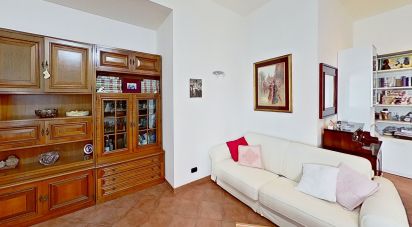 Appartamento 6 locali di 77 m² a Genova (16132)