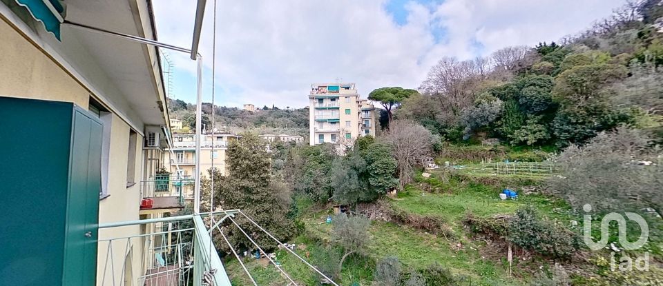 Appartamento 6 locali di 77 m² a Genova (16132)
