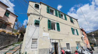 Mansion 10 rooms of 143 m² in Genova (16133)