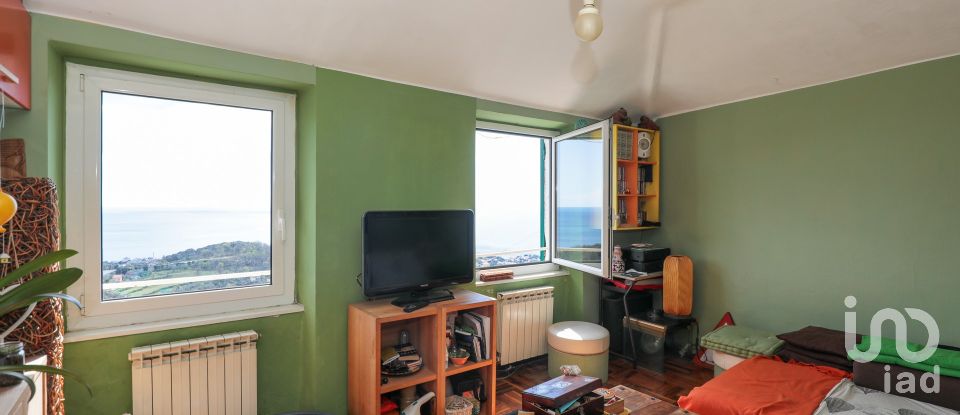 Mansion 10 rooms of 143 m² in Genova (16133)