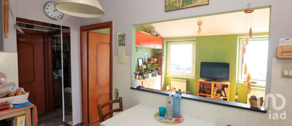 Mansion 10 rooms of 143 m² in Genova (16133)