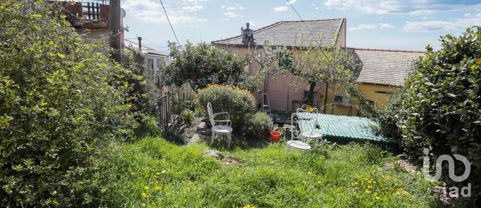 Mansion 10 rooms of 143 m² in Genova (16133)