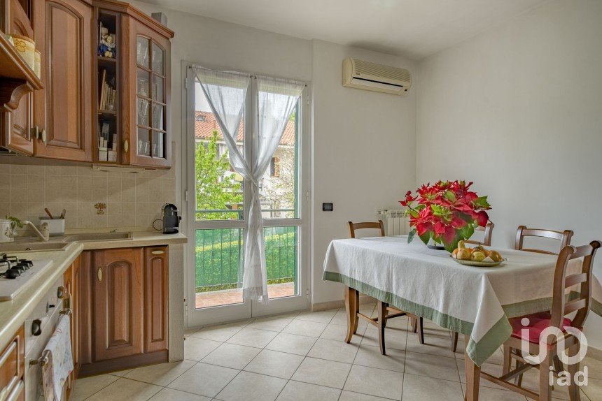 Trilocale di 70 m² a Toirano (17055)