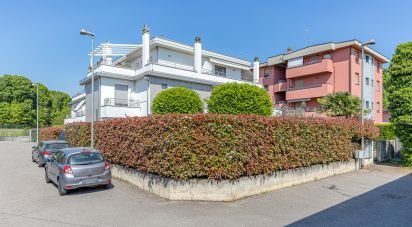 Bilocale di 52 m² a Cantù (22063)