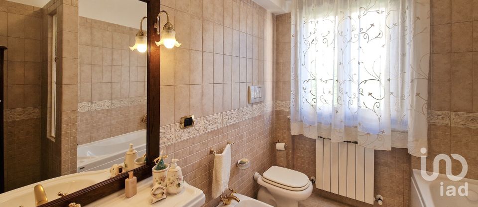 Apartment 5 rooms of 165 m² in Civitanova Marche (62012)