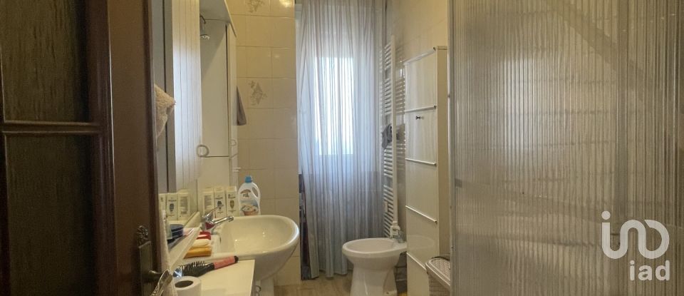 Apartment 0 rooms of 83 m² in None (10060)