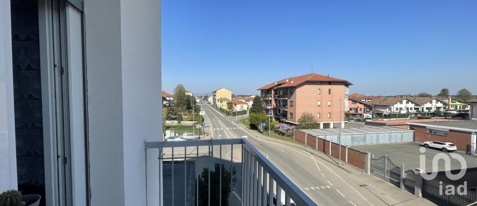 Apartment 0 rooms of 83 m² in None (10060)