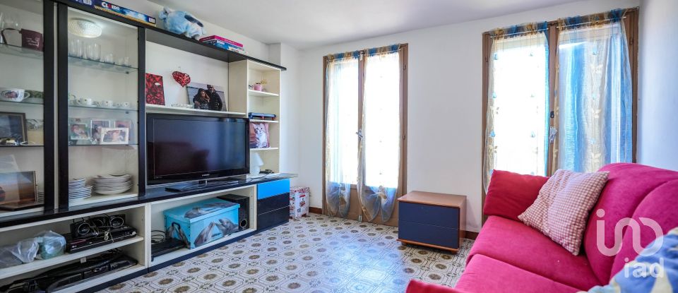 Traditional house 3 rooms of 130 m² in Lagosanto (44023)