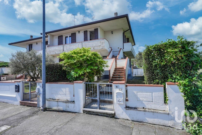 House 5 rooms of 121 m² in Migliaro (44020)