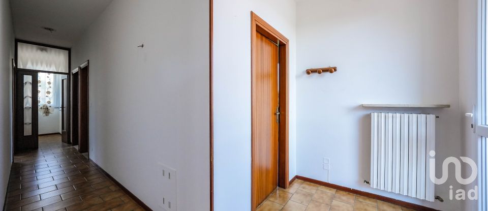 House 5 rooms of 121 m² in Migliaro (44020)