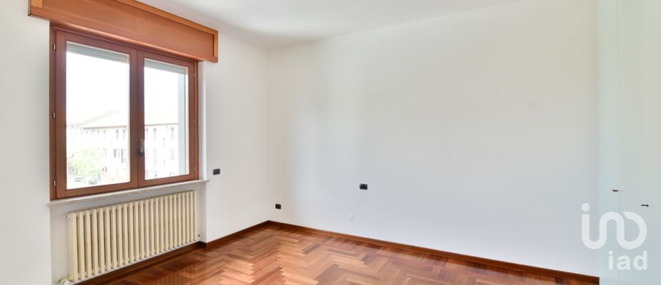 Quadrilocale di 172 m² a Turate (22078)