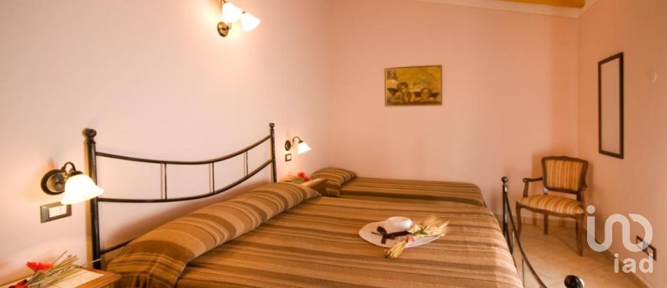 Varie superfici di 0 m² in Monzambano (46040)