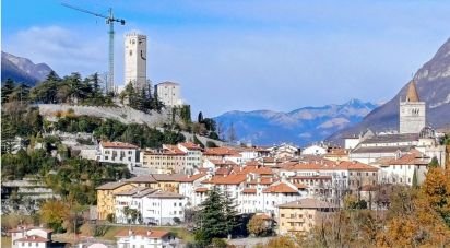 Casa indipendente 5 locali di 385 m² in Gemona del Friuli (33013)