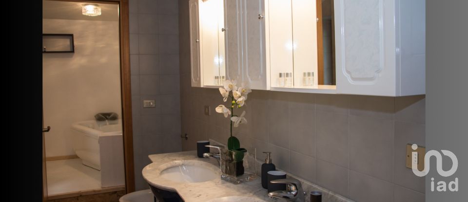 Casa indipendente 5 locali di 385 m² in Gemona del Friuli (33013)