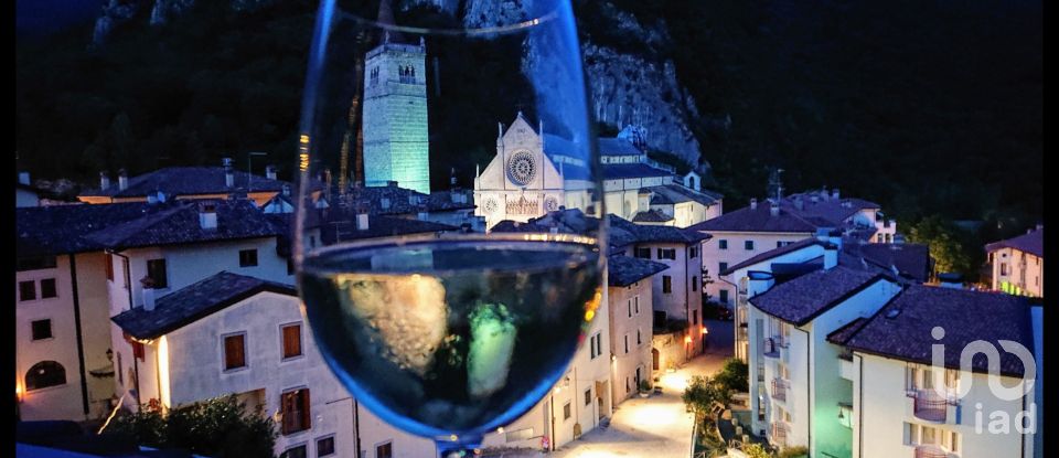 Casa indipendente 5 locali di 385 m² in Gemona del Friuli (33013)