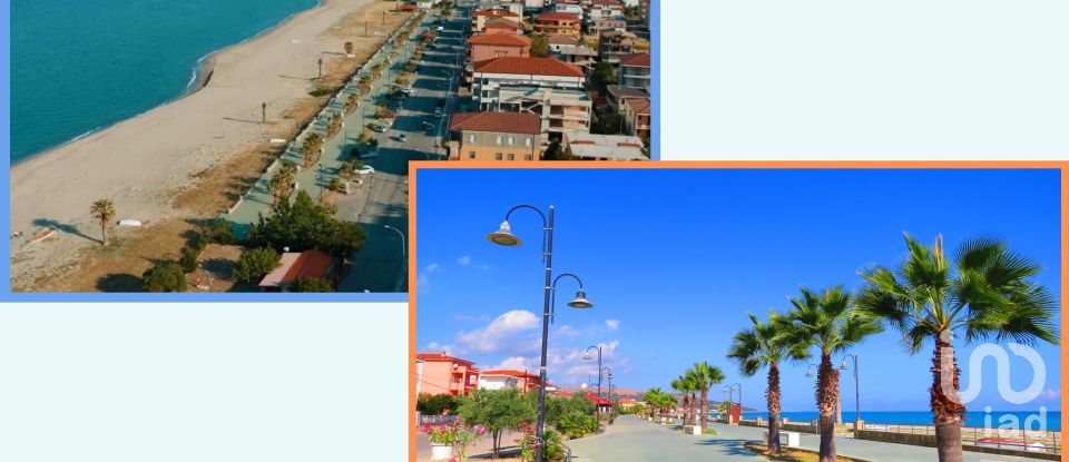 Casale 12 locali di 366 m² in Strongoli (88815)