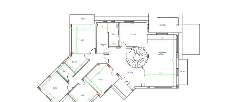 Casale 12 locali di 366 m² in Strongoli (88815)