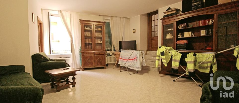 Apartment 5 rooms of 167 m² in Arenzano (16011)