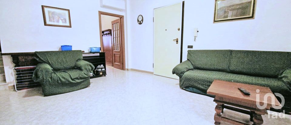 Apartment 5 rooms of 167 m² in Arenzano (16011)