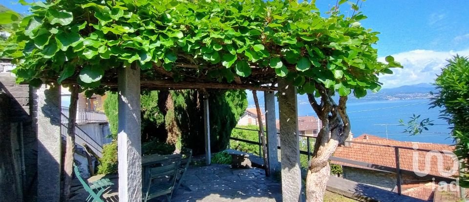 Casa indipendente 15 locali di 400 m² in Oggebbio (28824)